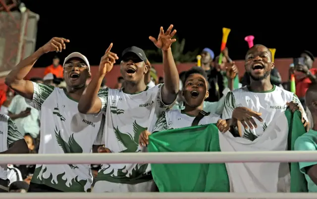 aworan awọn ololufe Naijiria 