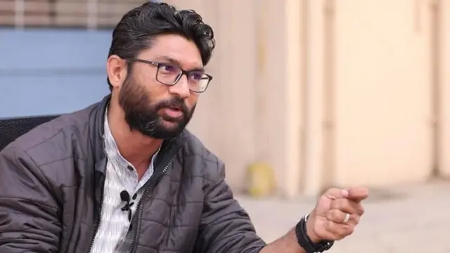 જિજ્ઞેશ મેવાણી, નેહાકુમારી