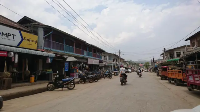 ကျောက်မဲမြို့မြင်ကွင်း (ပုံဟောင်း)