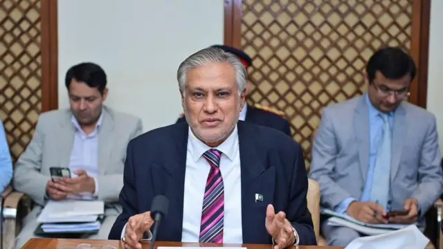اسحق ډار