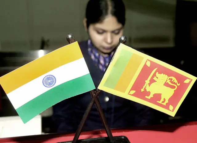 भारत और श्रीलंका का झंडा