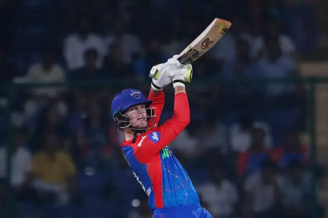 පන්දු වාර 20 ලෝක කුසලාන තරගාවලියට නම් කළ ඔස්ට්රේලියානු කණ්ඩායමට ඔහු ඇතුළත් කර නැත.