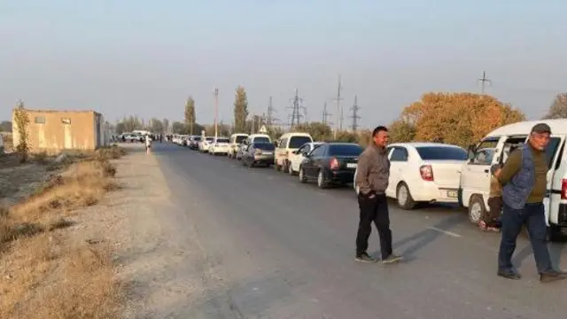 Qiz dostimning ajoyib kokraklari