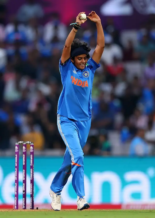 శ్రీ చరణి