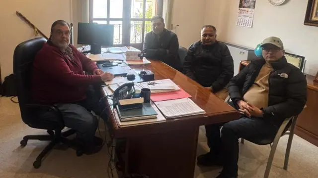 एनआरएनए प्रतिनिधि र अल्बसीटीका मेयरबीच छलफल 