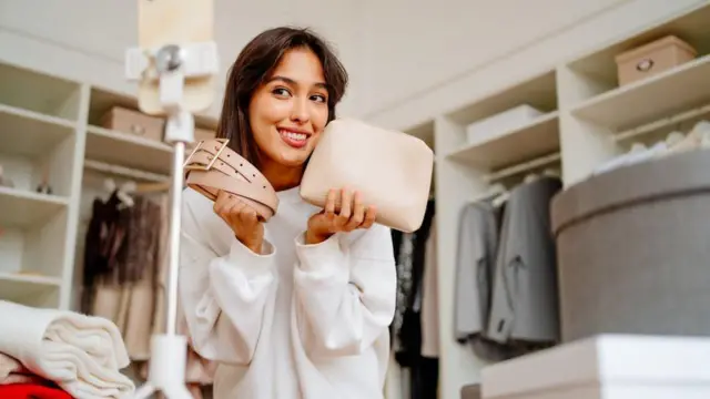 Namoonni 'bareedina qaban' akka miidiyaa hawaasummaa gubbaa beeksisaniif tolaan oomishaaleen ni kennamuuf