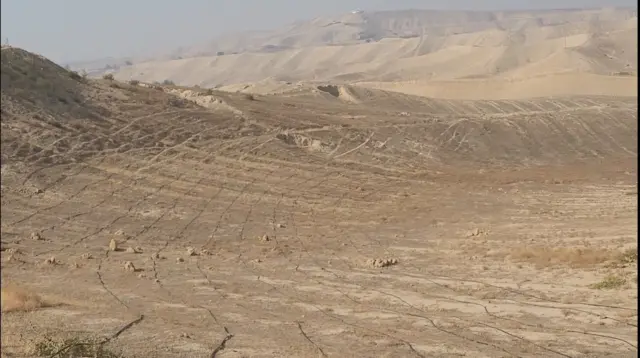 Отабек Нуритдинов обод қилган адирлик