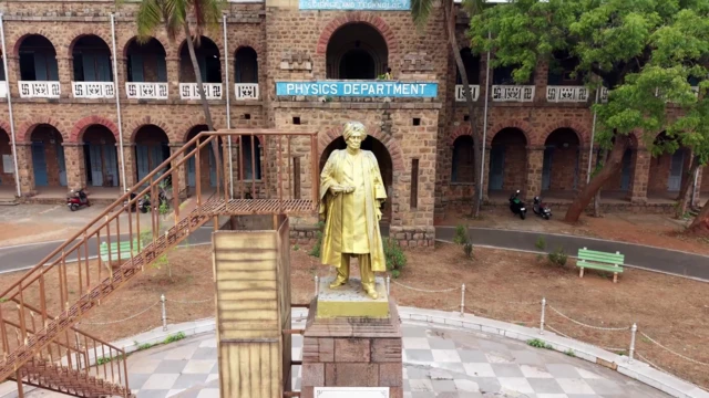 ఆంధ్ర యూనివర్సిటీ, విశాఖపట్నం, మద్రాస్ ప్రెసిడెన్సీ, ఆంధ్రప్రదేశ్