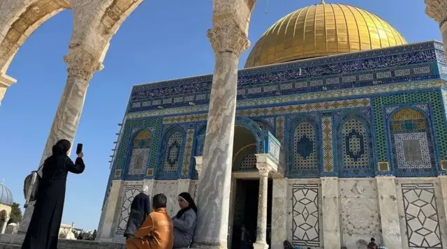 ဂျေရုဆလင်၊ ရာမာဒန်၊ အယ်လ် အက္ကဆာဗလီ