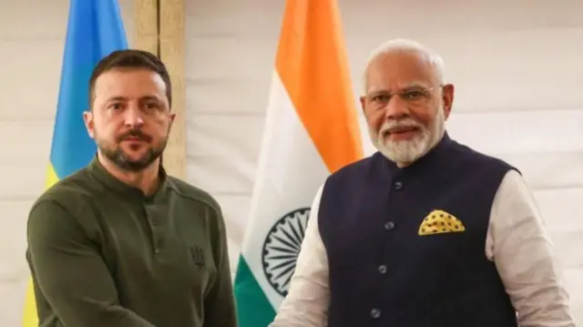 વડા પ્રધાન નરેન્દ્ર મોદી અને યુક્રેનના રાષ્ટ્રપતિ વોલોદિમીર ઝેલેન્સકી