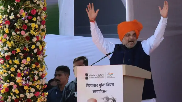 হায়দ্রাবাদের একটি সভায় ভাষণ দিচ্ছেন অমিত শাহ। ফাইল ছবি