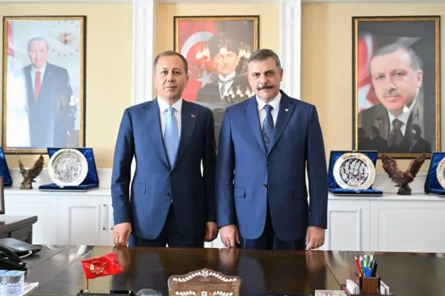 Mustafa Çiftçi, 21 Ağustos 2025'te selefi Ali Yerlikaya'yı Erzurum'da ağırlamıştı 