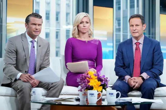 Hegseth yagiye yerekana ivyiyumviro vyiwe bigendera ku mico ya kera mu gihe bitari bike mu mwanya yamaze kuri Fox News