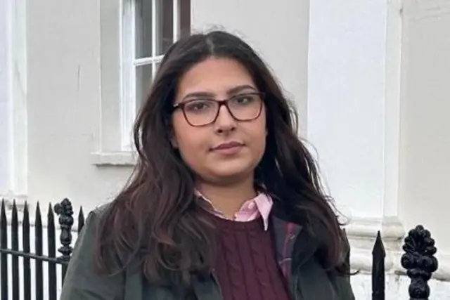 Maryam Khan ayaa sheegtay in caadooyinkan soo jireenka ah ee subaxdii ay abuuraan dareen degenaansho xitaa inta lagu jiro maalinta mashquulka ah.
