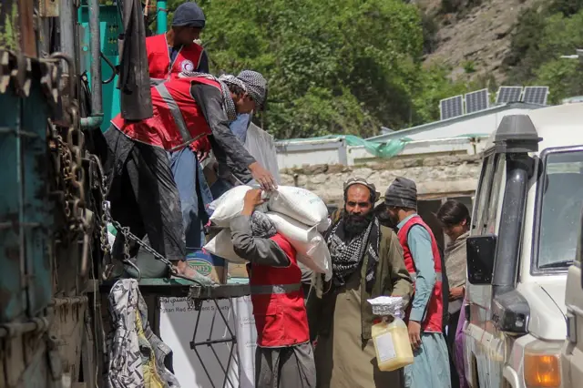 کمک به نیازمندان افغان در نورستان