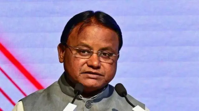 ఒడిశా ముఖ్యమంత్రి మోహన్ చరణ్ మాఝీ 