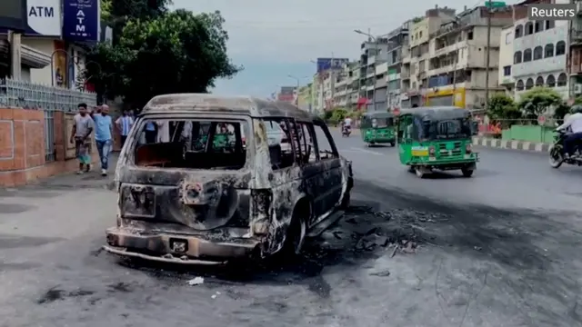 সরকারি চাকরিতে কোটা প্রথা বিলোপের দাবিতেই ছাত্ররা আন্দোলন করছিল, সেখান থেকেই ছড়ায় সহিংসতা