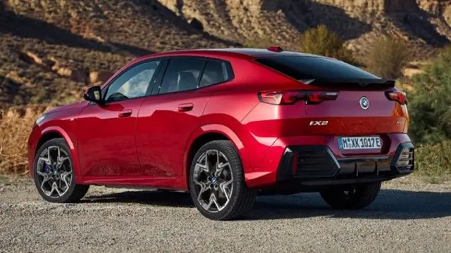 مدل الکتریکی X2 با هر بار شارژ تا ۴۴۹ کیلومتر حرکت می‌کند