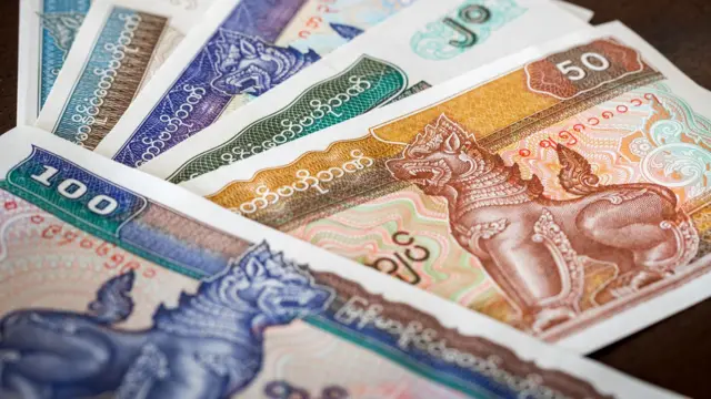 ၅၀ ကျပ် တန် နဲ့ ၁၀၀ ကျပ် တန် တွေကို ဖျက်သိမ်းလိုက်တယ်ဆိုတဲ့ သတင်းတွေ ဒီကနေ့မနက်မှာ ထွက်ပေါ်