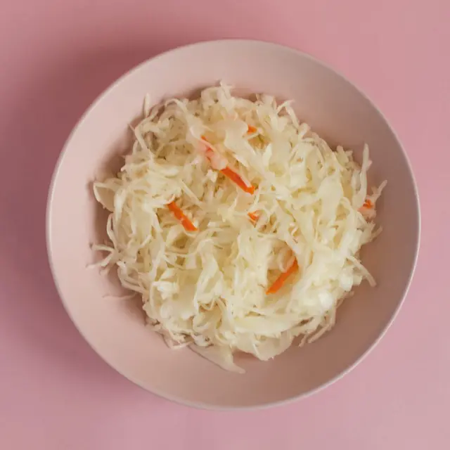 सॉअरक्रॉट या पदार्थात असे घटक असतात ज्यामध्ये अॅंटी-इन्फ्लमेटरी गुणधर्म असतात