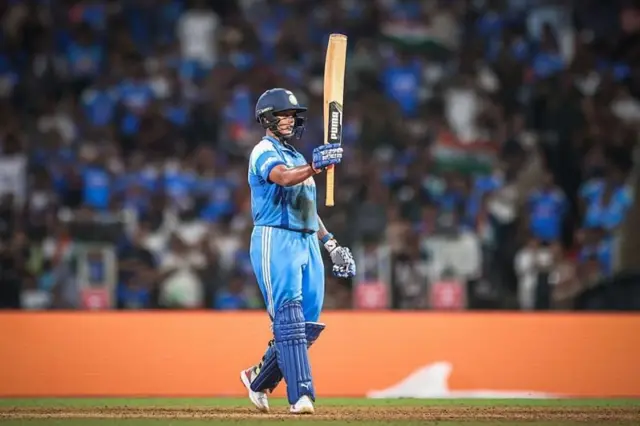 બીબીસી ગુજરાતી મહિલા વર્લ્ડ કપ ભારત સાઉથ આફ્રિકા દીપ્તિ શર્મા શેફાલી વર્મા અમનજોતકોર