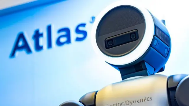 Hãng sản xuất ô tô Hyundai dự định sử dụng robot Atlas của Boston Dynamics