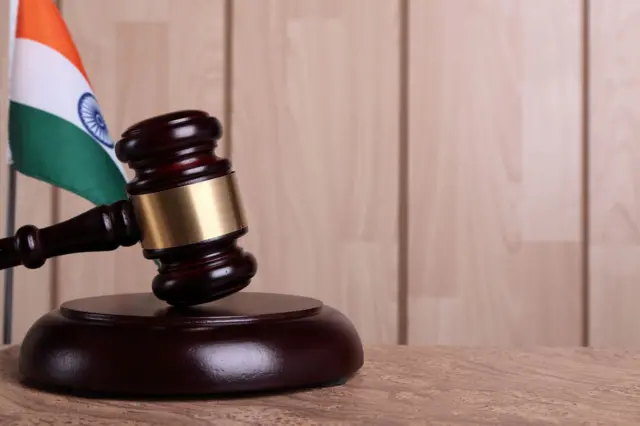 చట్టాలు