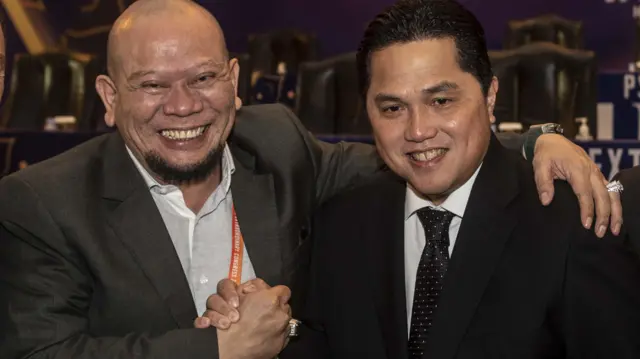 La Nyalla (kiri) dan Erick Thohir (kanan)