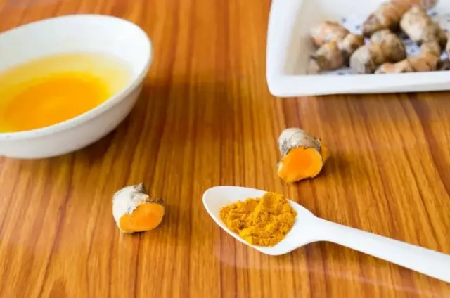 ہلدی ادرک تیل