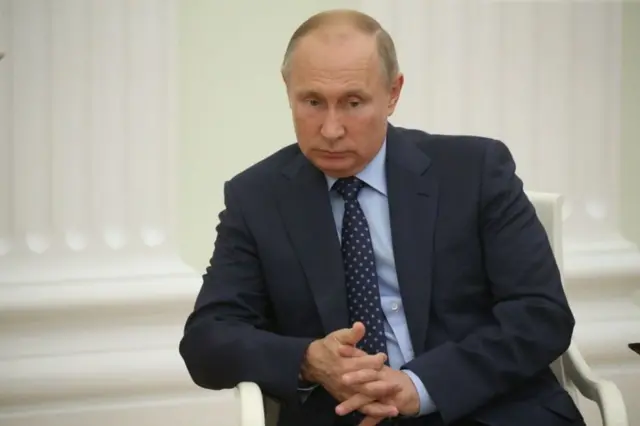 ரஷிய அதிபர் புதின் திடீர் பயணம் 