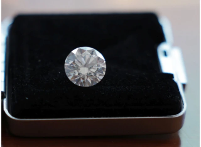 પીએમ મોદીએ જિલ બાઇડનને આપેલો લૅબ ગ્રોન ગ્રીન ડાયમંડ શું છે?