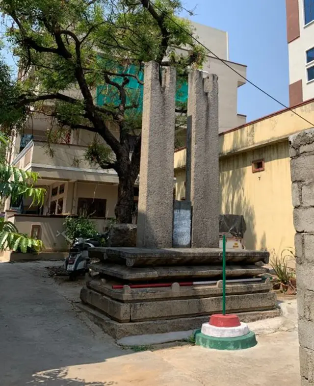 తెల్లాపూర్ శాసనం