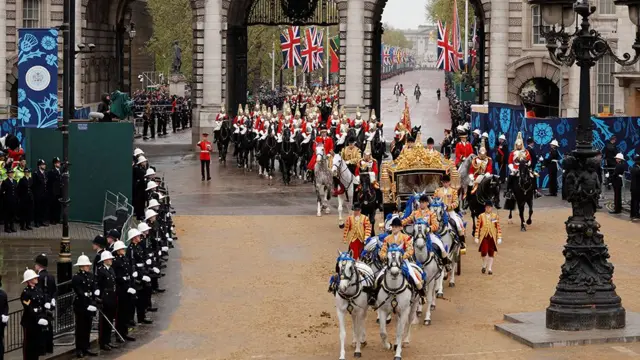 பிரிட்டன் அரசர் முடிசூட்டு விழா