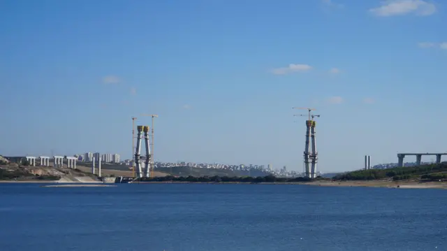 Sazlıdere Köprüsü inşaatı ve Sazlıdere Barajı