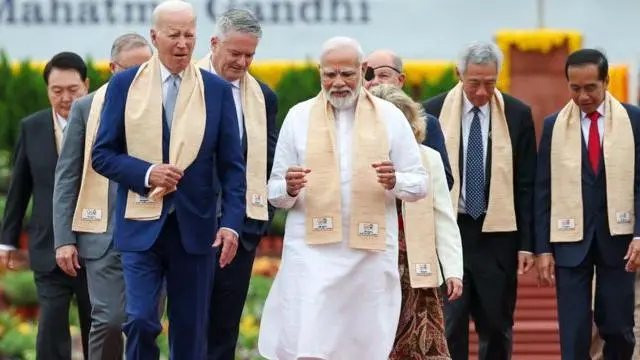 जी 20 में हिस्सा लेने आए नेताओं के साथ प्रधानमंत्री नरेंद्र मोदी