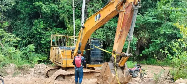 Penindakan terhadap aktivitas penambangan emas ilegal di Kecamatan Nalo Tantan, Kabupaten Merangin.