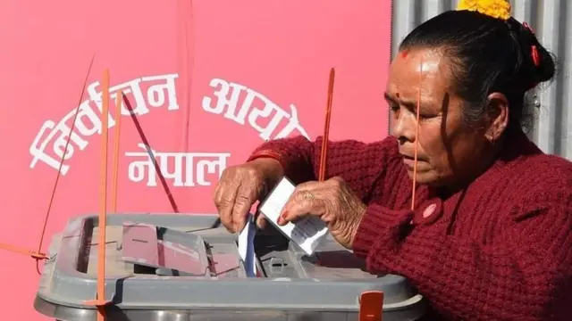 निर्वाचन कानुनमा संशोधन गर्न अदालतले आदेश दिएको छ