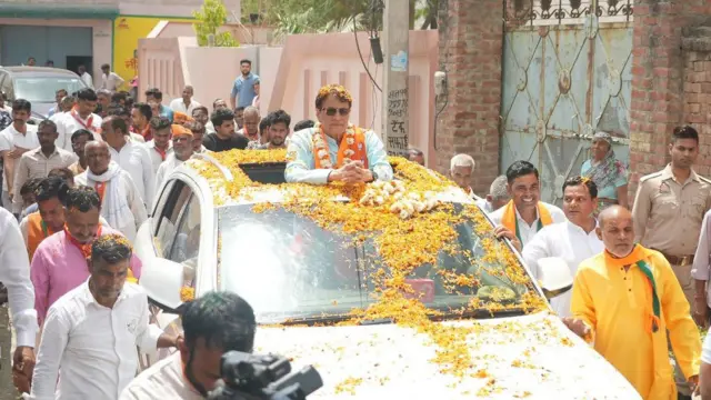 चुनाव प्रचार करते रामायण सीरियल में राम की भूमिका निभाने वाले अरुण गोविल