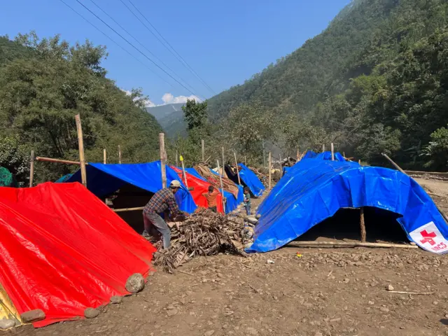 भूकम्प पीडितका आवास