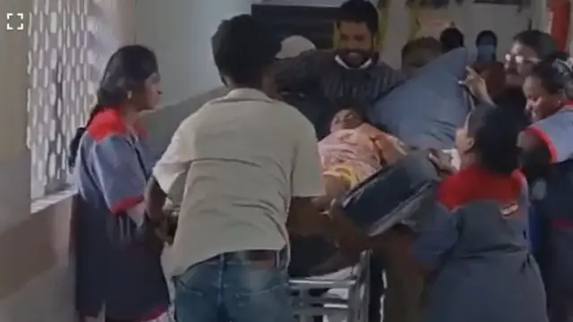 ఆస్పత్రిలో బాధితులు 