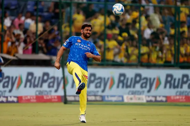 தொடர்ந்து மூன்றாவது தோல்விக்கு வித்திட்ட விரீயமற்ற சென்னை சூப்பர் கிங்ஸின் பந்துவீச்சு