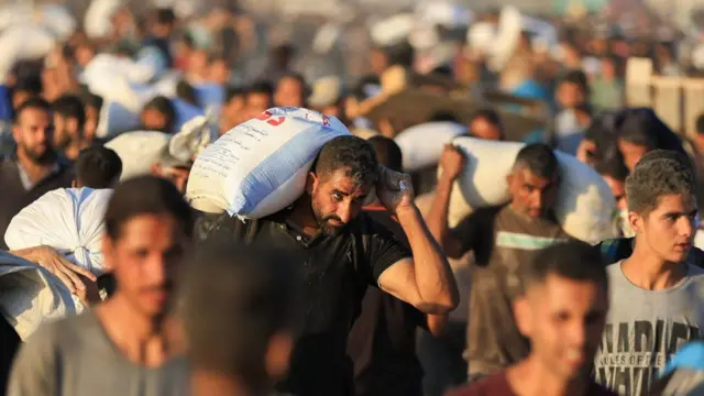 ረድኤት ዝወስዱ ፍልስጤማውያን