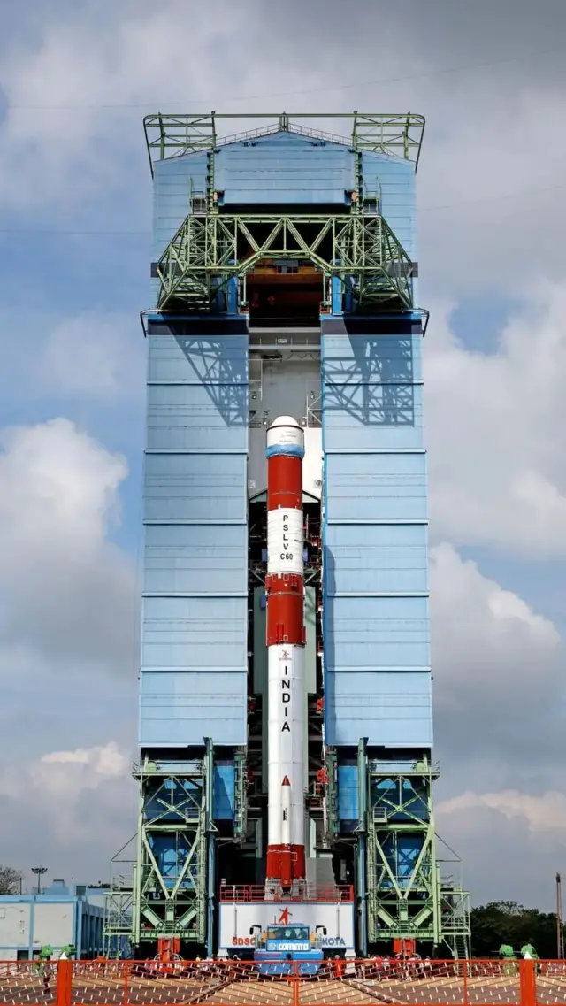 পিএসএলভি-সি৬০ রকেটের মাধ্যমে দু’টো ছোট মহাকাশযান উৎক্ষেপণ করবে ভারত।