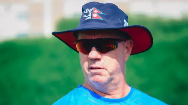 नेपाली क्रिकेट टोलीका प्रशिक्षक स्टुअर्ट ल