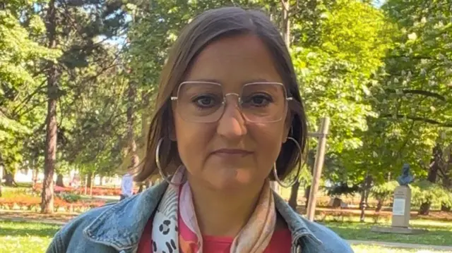 Светлана Кнежевић 