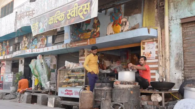 हिन्दू मोहल्ले की तस्वीर