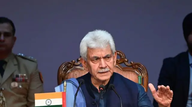 சட்டப்பிரிவு 370 ரத்து செல்லுமா?