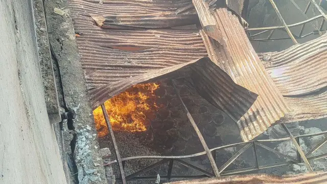 রাসায়নিক গুদামের আগুন