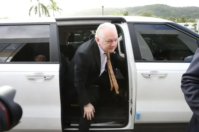 Julian Assange, Wikileaks, Saipan