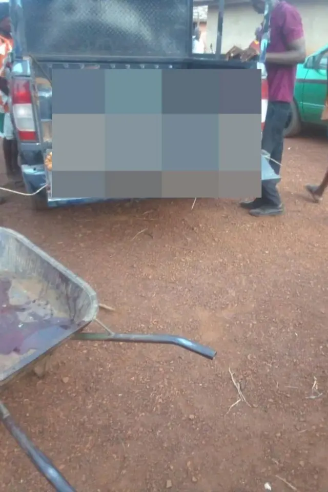 Ndị bịara akwamozu na Nimbo, Uzo-Uwani gbara ọsọ ndụ, dika ndị ọchụ-ehi wakporo ma gbuo mmadụ anọ.